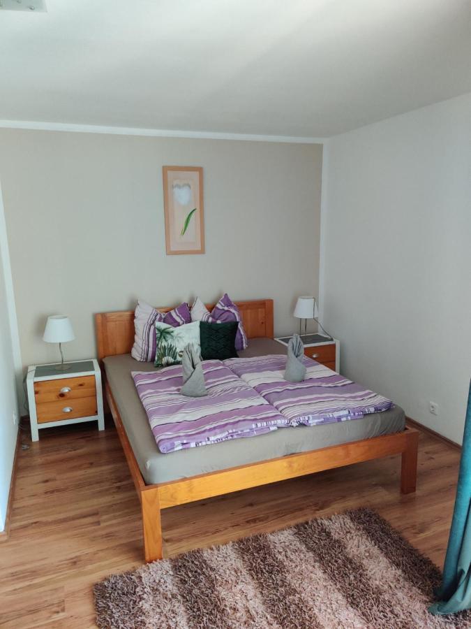 Villa Italia Guest House Сиофок Екстериор снимка