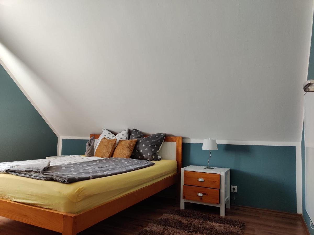 Villa Italia Guest House Сиофок Екстериор снимка