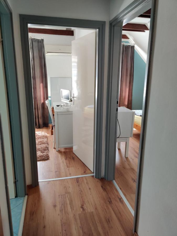 Villa Italia Guest House Сиофок Екстериор снимка