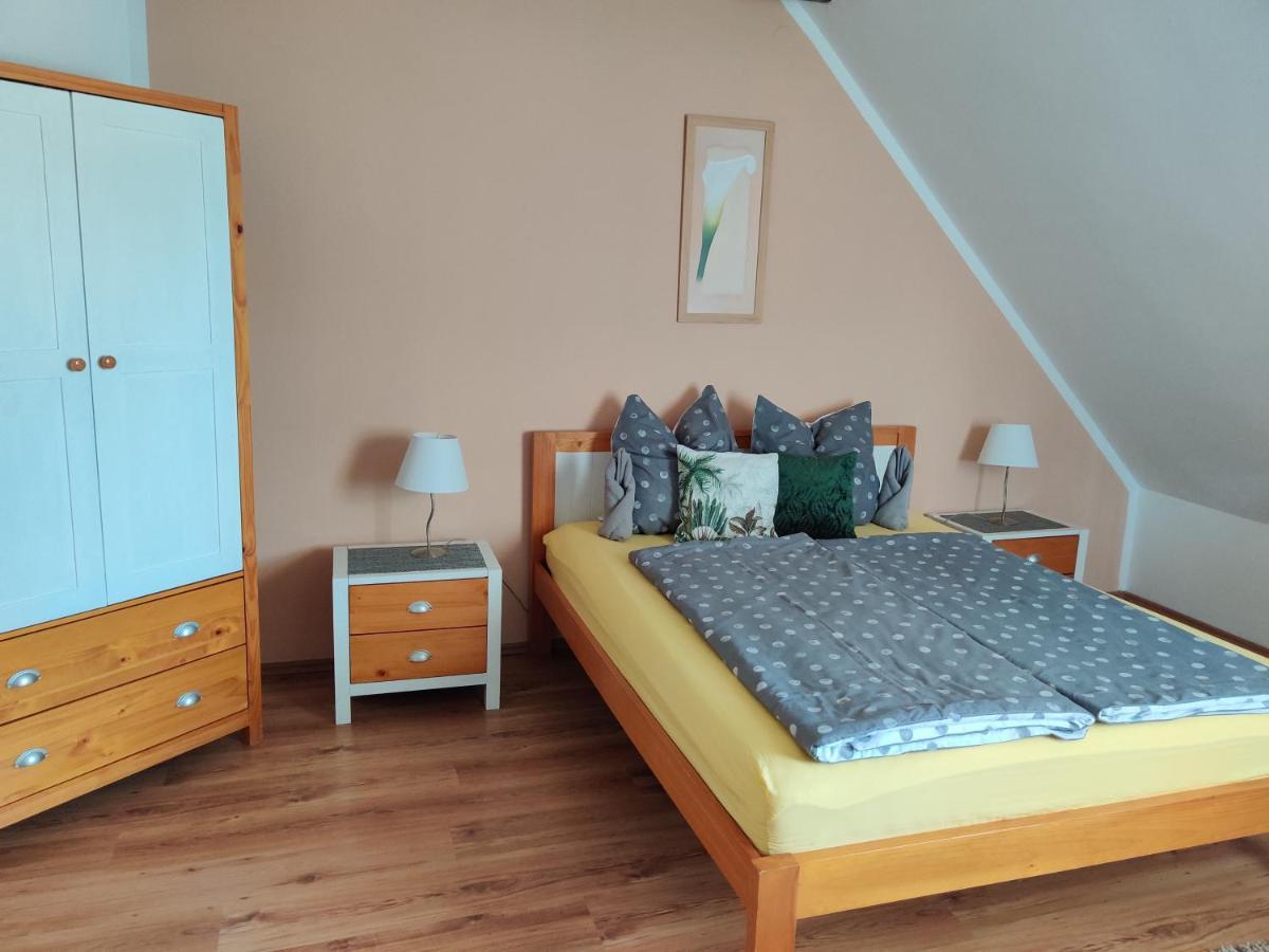 Villa Italia Guest House Сиофок Екстериор снимка